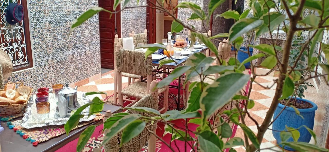 Riad White House Marrakesh Bagian luar foto